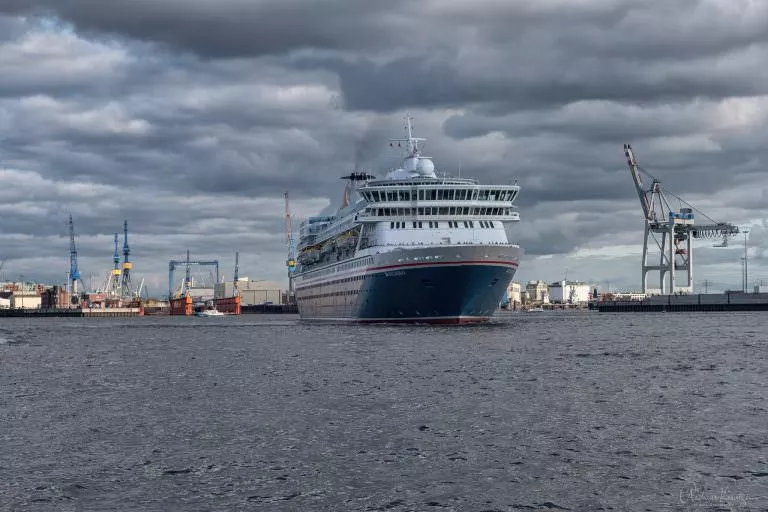 Kreuzfahrtschiff Balmoral in Hamburg