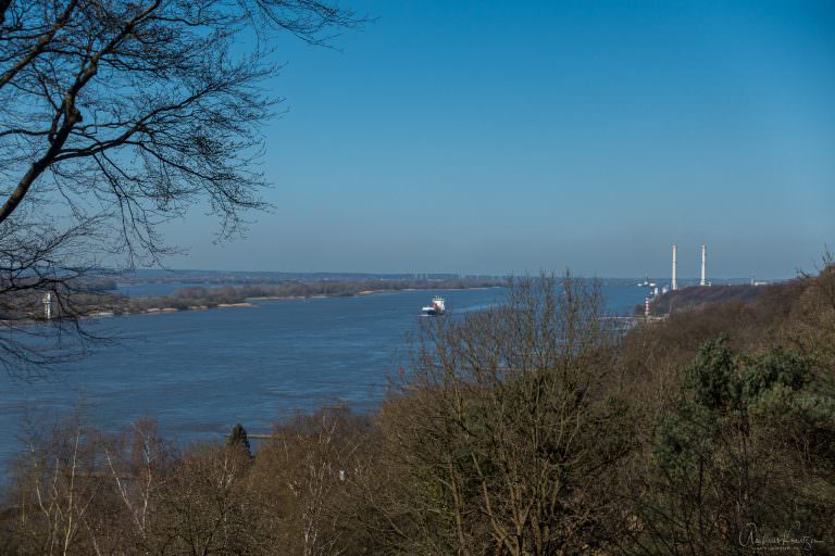 Blick vom Bismarckstein auf die Elbe