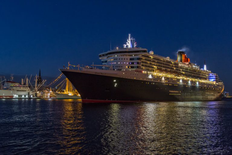 Queen Mary 2 - 0614 -IV